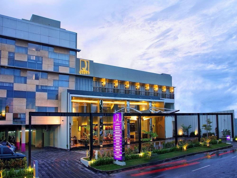 Quest Hotel Simpang Lima - Semarang By Aston Exterior foto