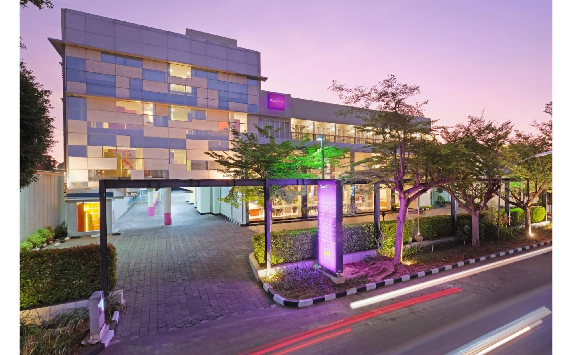 Quest Hotel Simpang Lima - Semarang By Aston Exterior foto